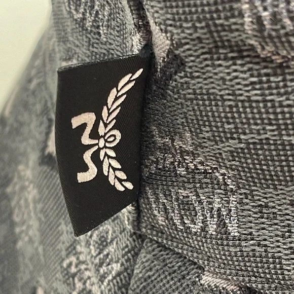 New MCM Logo Bucket Hat - Picture 11 of 13